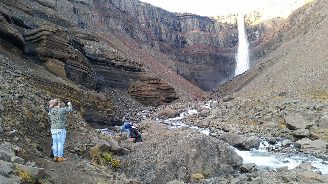 Hengifoss Guesthouse Valpjofsstathur Exterior photo